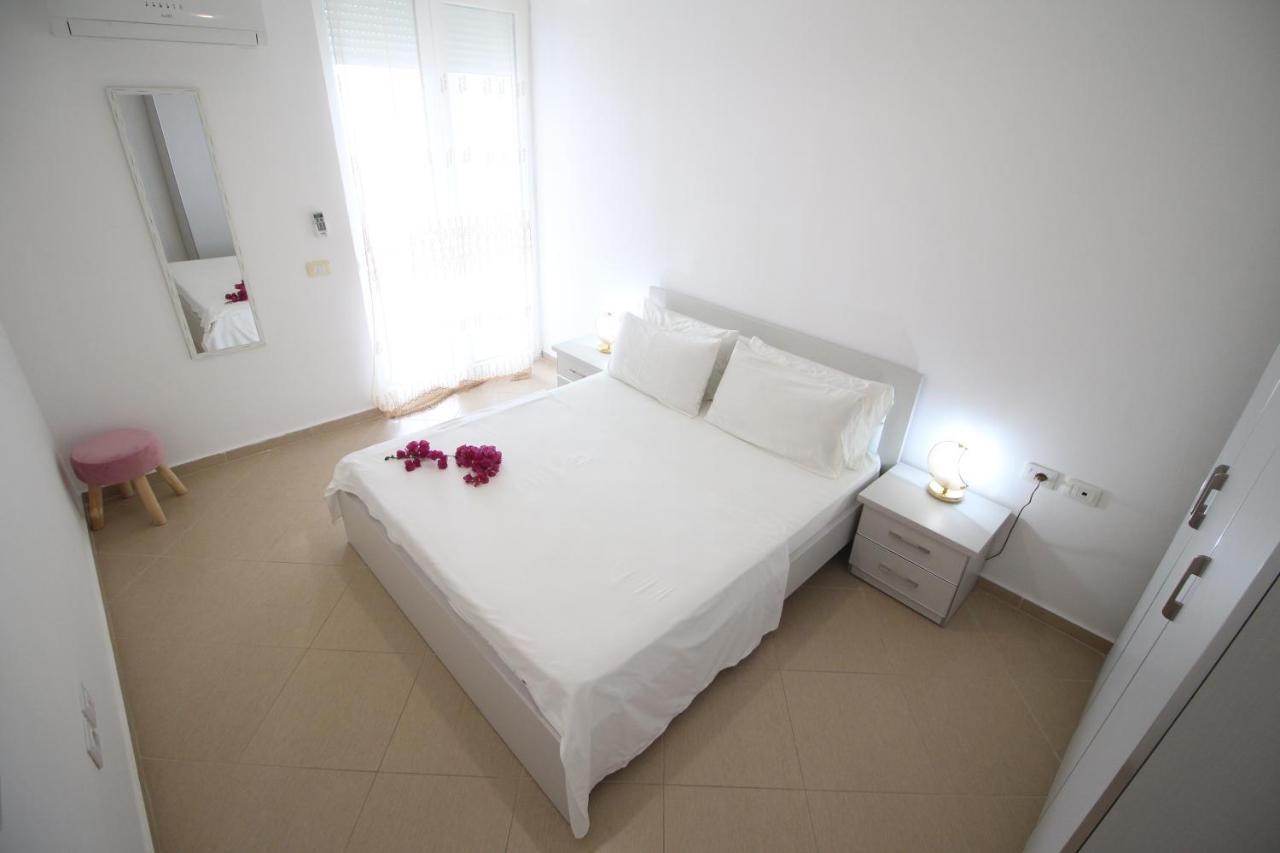 The Bay Apartments Σαράντα Εξωτερικό φωτογραφία