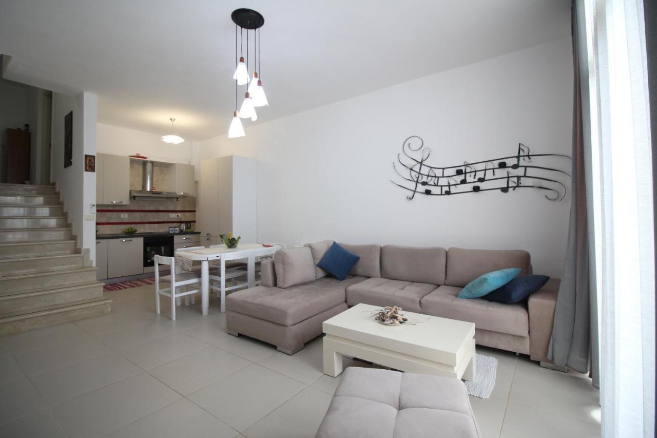 The Bay Apartments Σαράντα Εξωτερικό φωτογραφία