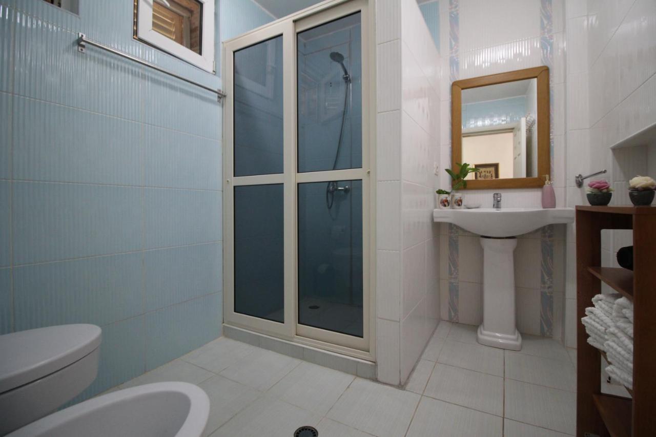 The Bay Apartments Σαράντα Εξωτερικό φωτογραφία