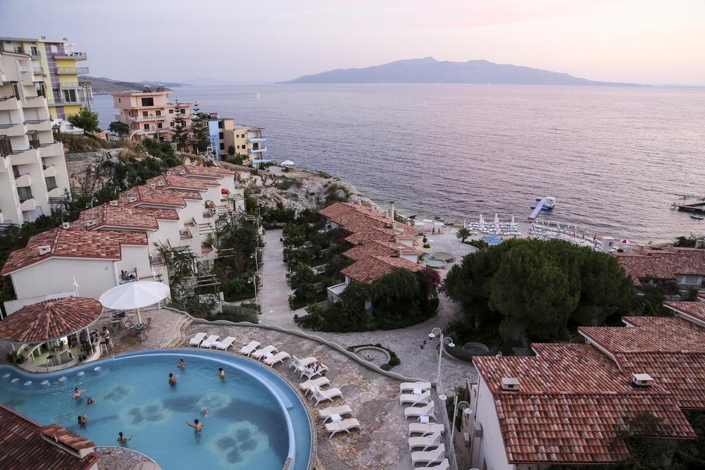The Bay Apartments Σαράντα Εξωτερικό φωτογραφία